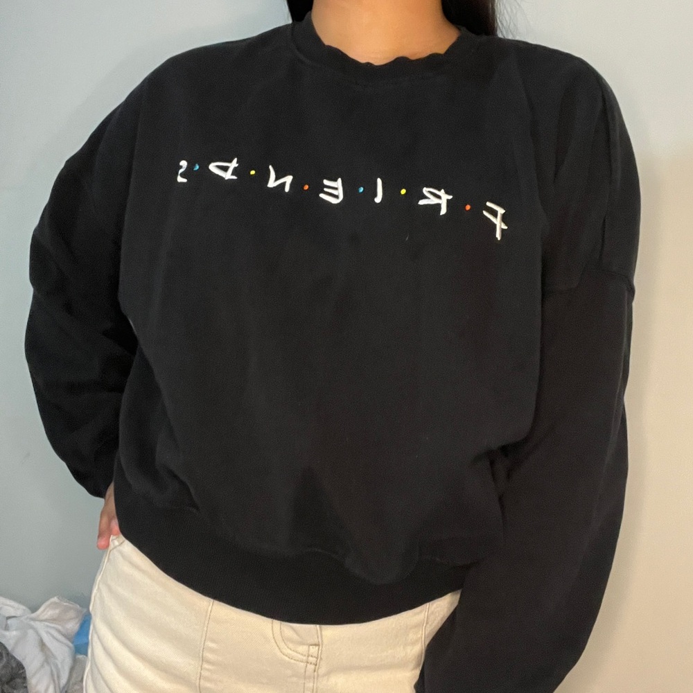 Friends crew neck